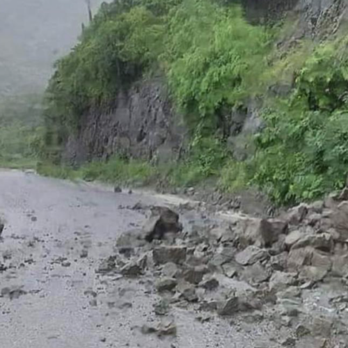 Lluvias dejan sin caminos y agua potable a 4 municipios de la sierra mixe-zapoteca de Oaxaca